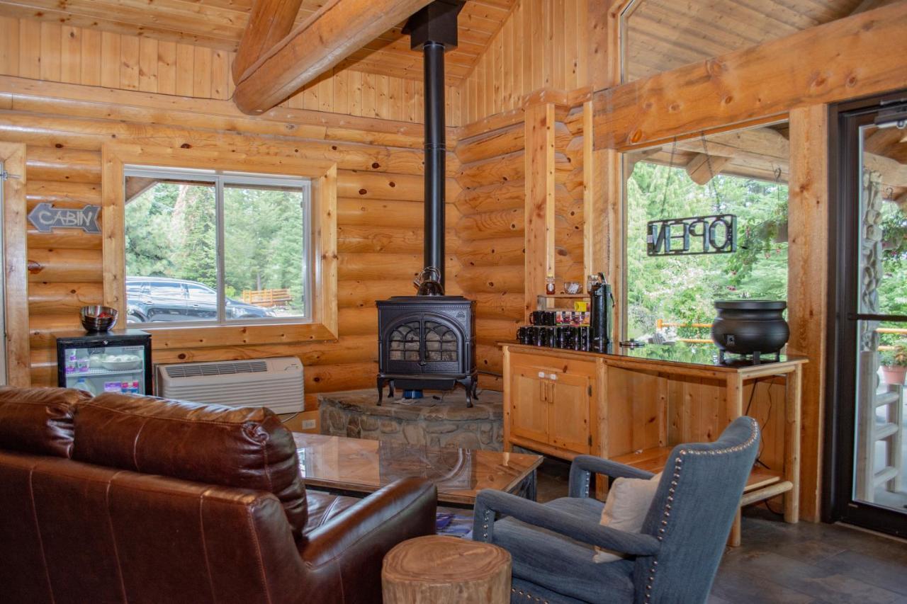 Log Inn Bonners Ferry Eksteriør billede